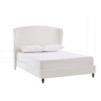 Cama King con respaldo alto tapizada de estilo minimalista para un sueño reparador y un dormitorio elegante