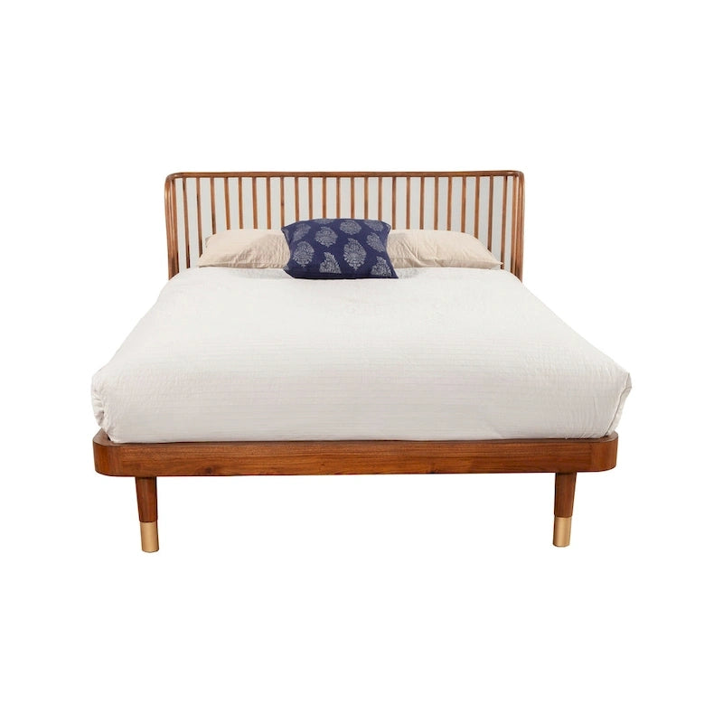 Cama de plataforma de madera en nogal oscuro
