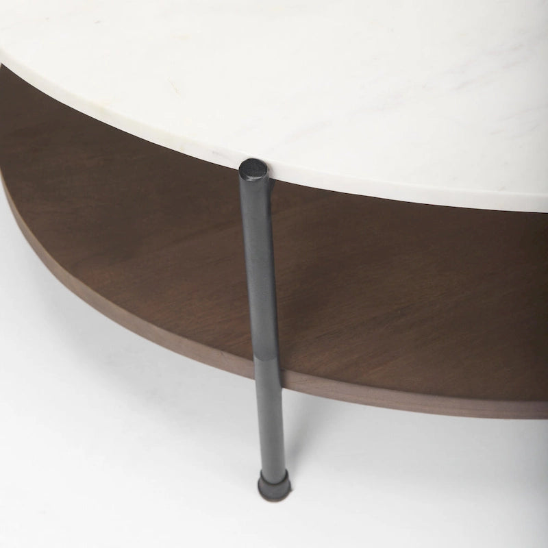 Mesa de centro ovalada con tablero de mármol blanco y estante de madera marrón oscuro