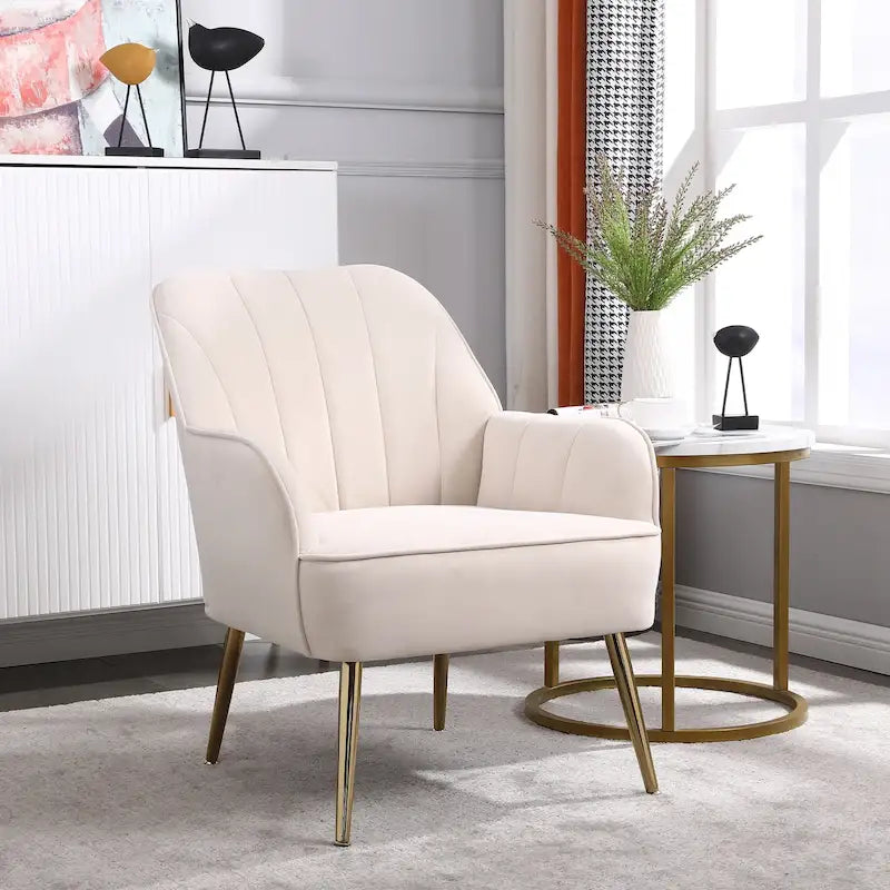 Sillón moderno con apoyabrazos anchos