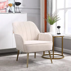 Sillón moderno con apoyabrazos anchos